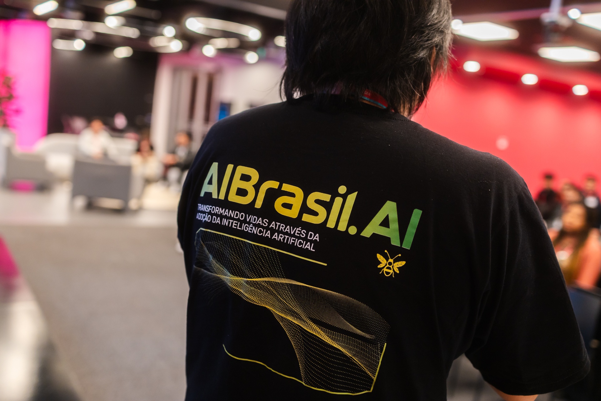 Camiseta AIBrasil.AI — Transformando vidas através da adoção da Inteligência Artificial